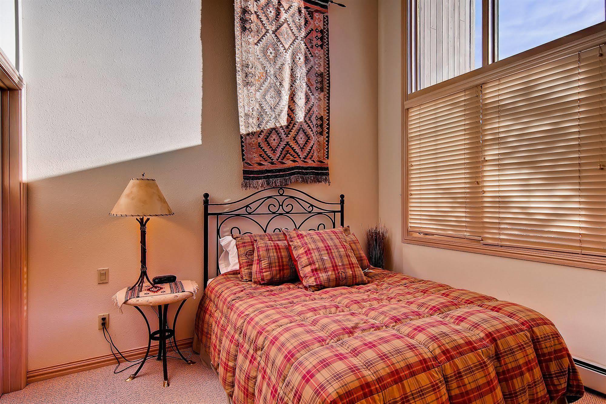 Ironwood Townhomes Steamboat Springs Bagian luar foto